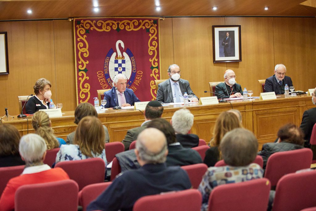 El Presidente de la FCJE preside la inauguración del curso 2021-2022 del CEJC